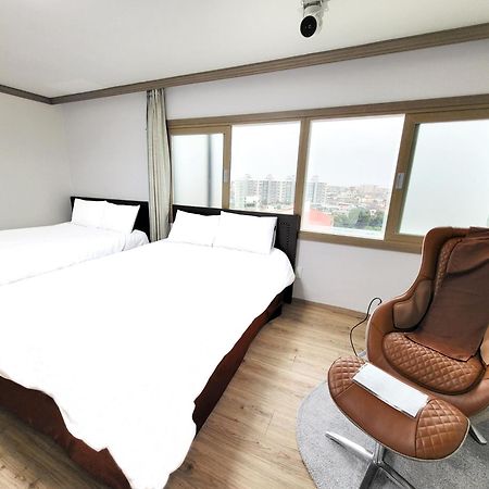 Top Island Hotel Jeju Extérieur photo