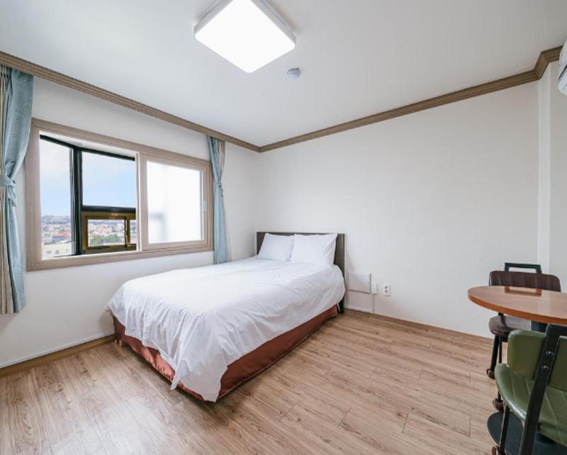 Top Island Hotel Jeju Extérieur photo