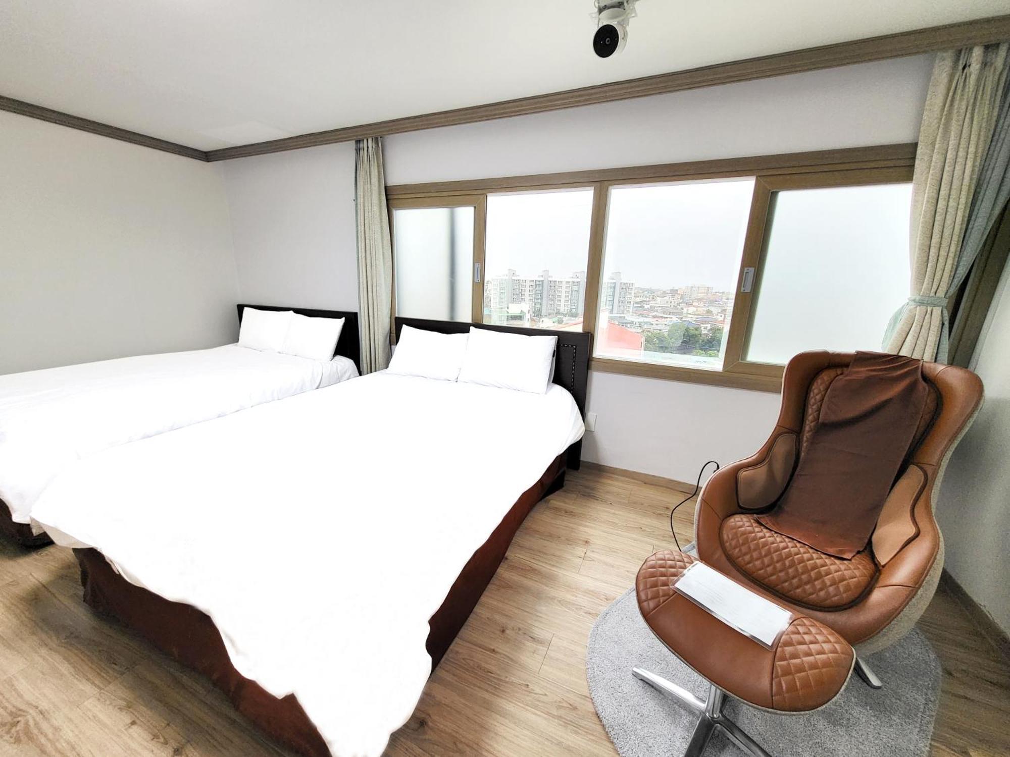 Top Island Hotel Jeju Extérieur photo